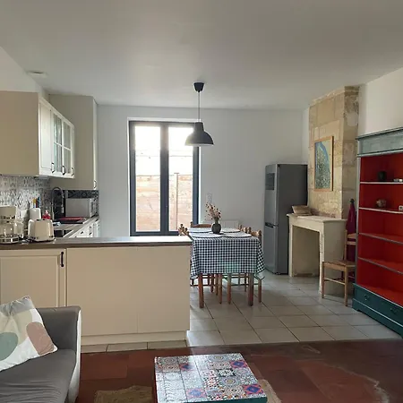 La Maisonnette En Medoc 펜션 Arcins